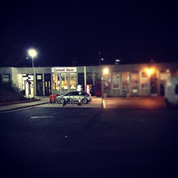 Dominos forgot the ice cream.