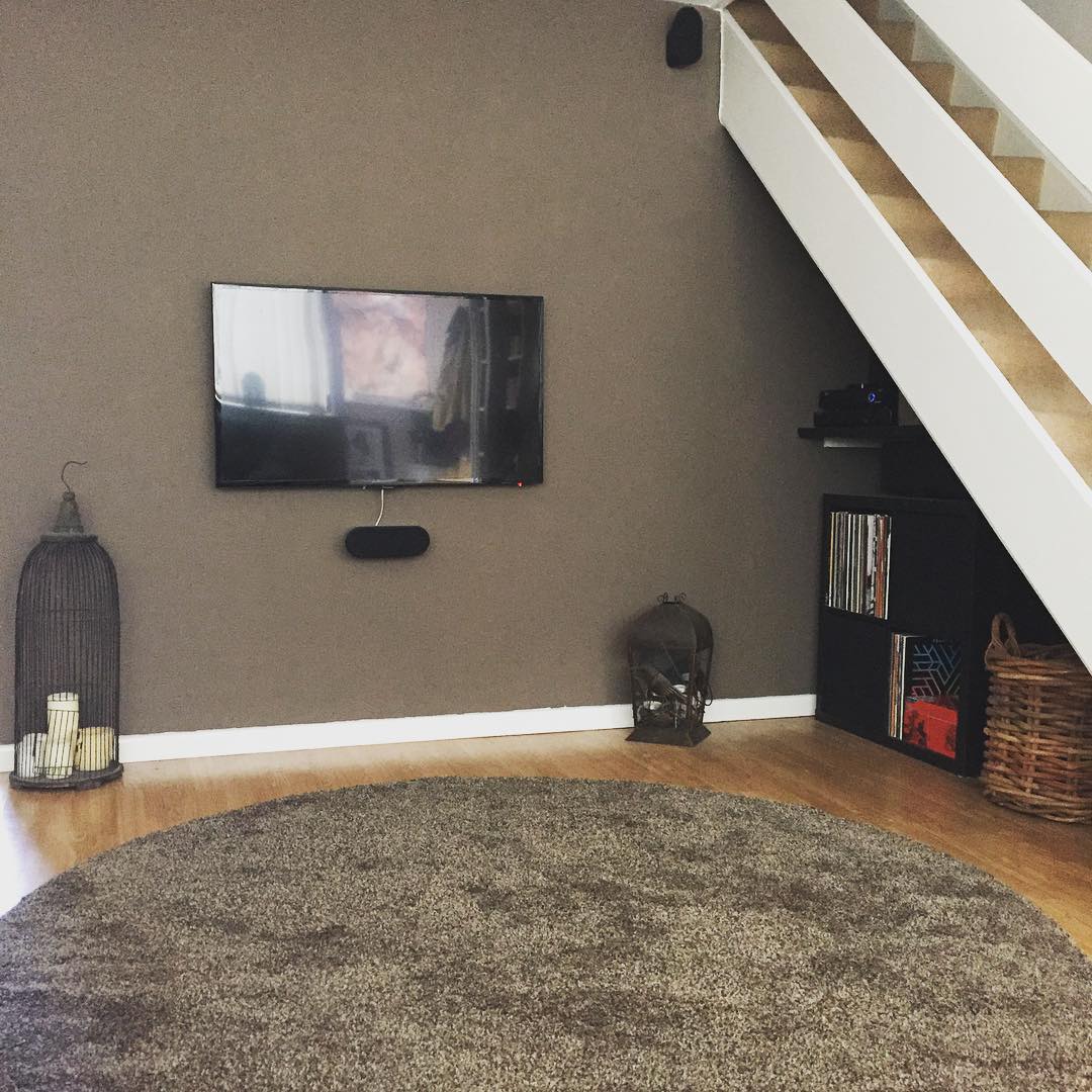 I don't spend enough time just chiiiiillin in this room.