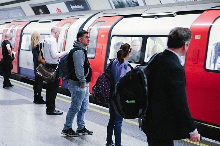 Mornings and Evenings 🚇