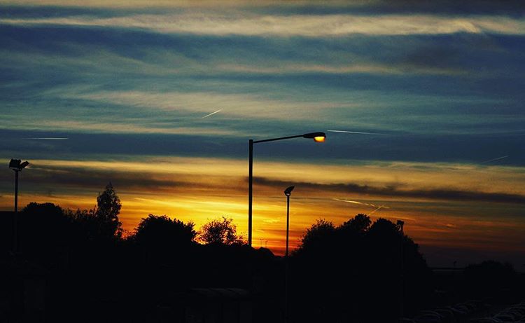 evening in the soupy contrails 🍵