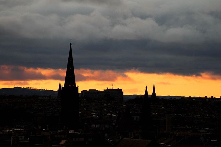 8.0 - the narrow space between the sky and the ground