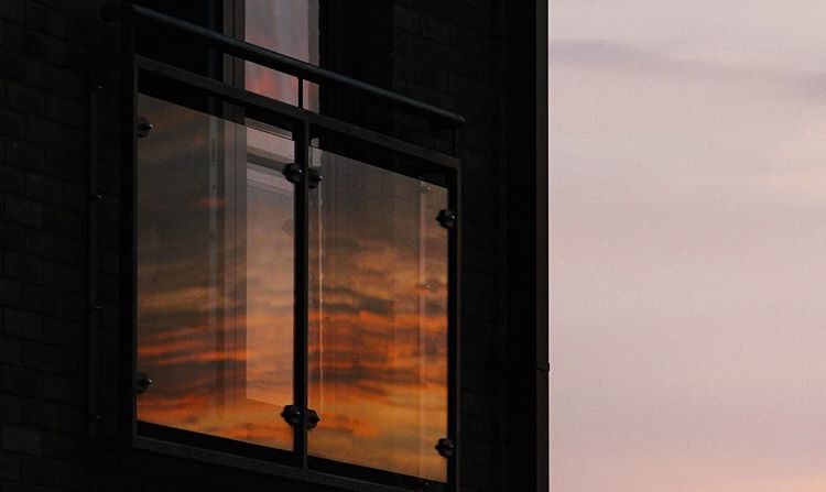 185.0 - tick birthday tock