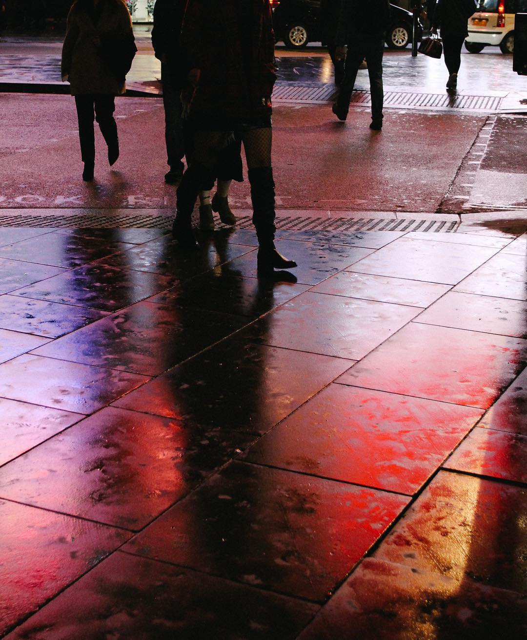 billboard v pavement